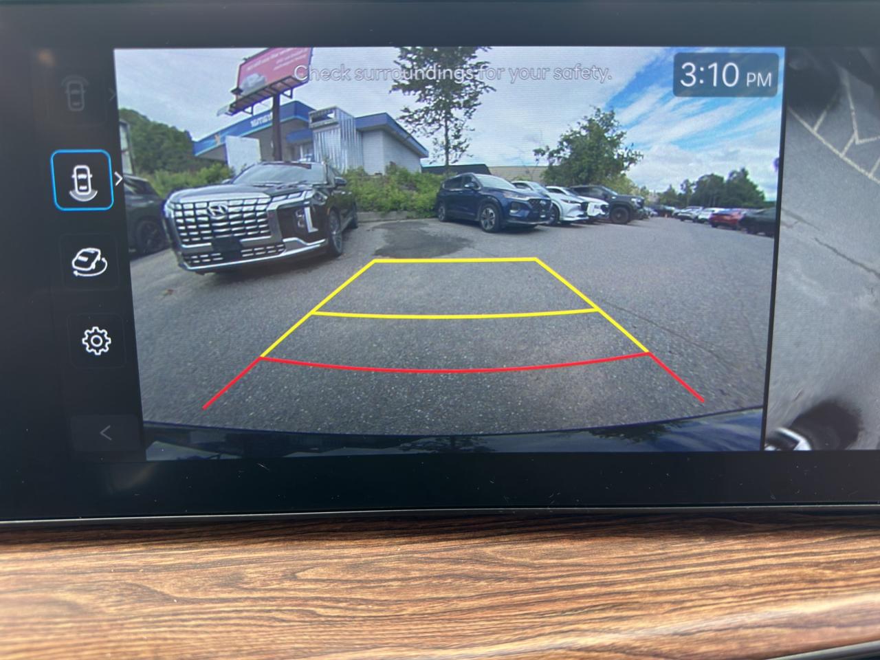 2024 Hyundai Santa Fe Luxury | Reverse Cam | Heated Seats Photo