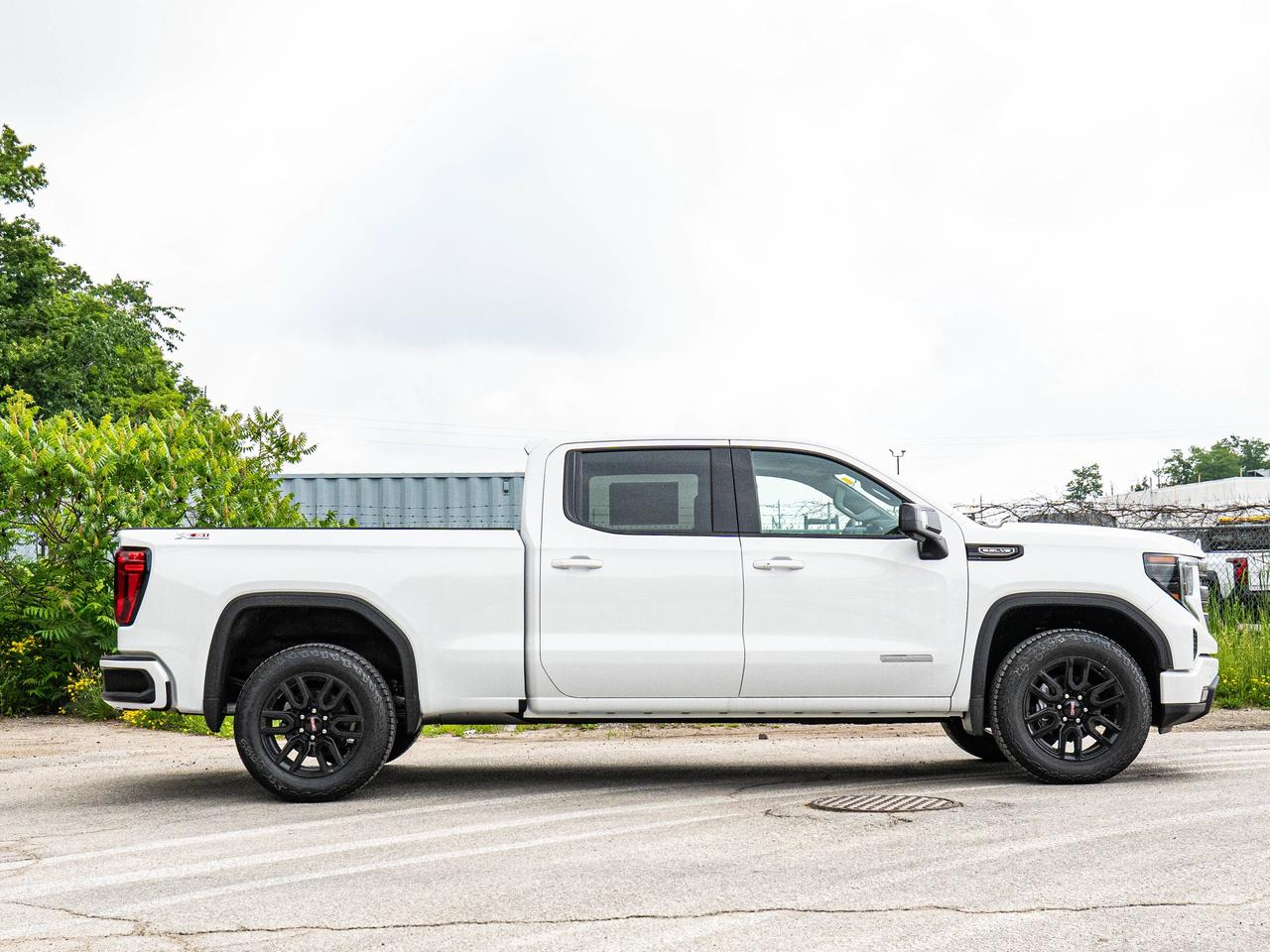2026 GMC Sierra 1500 ELEVATION Photo2