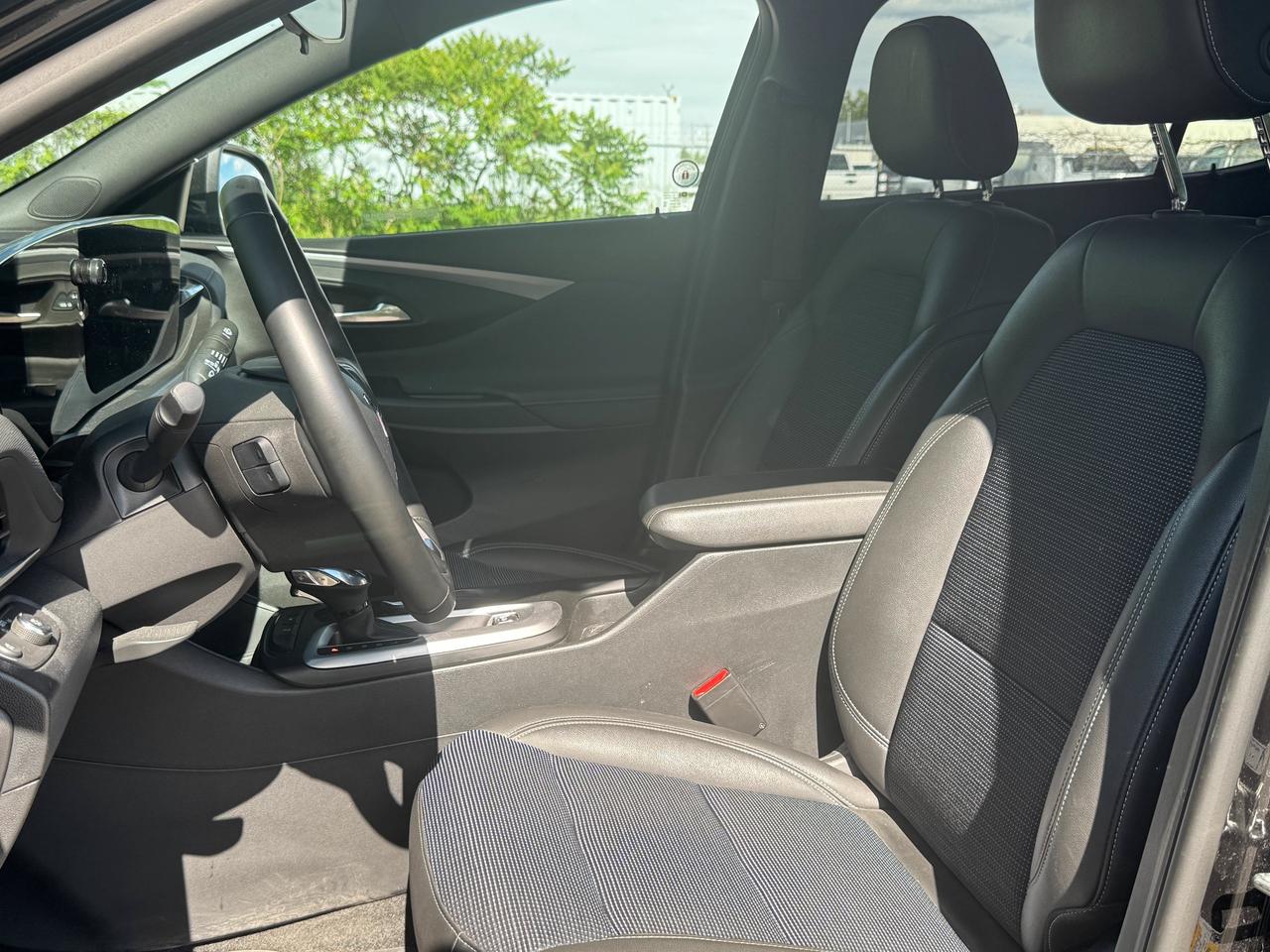2024 Buick Envista Preferred Photo