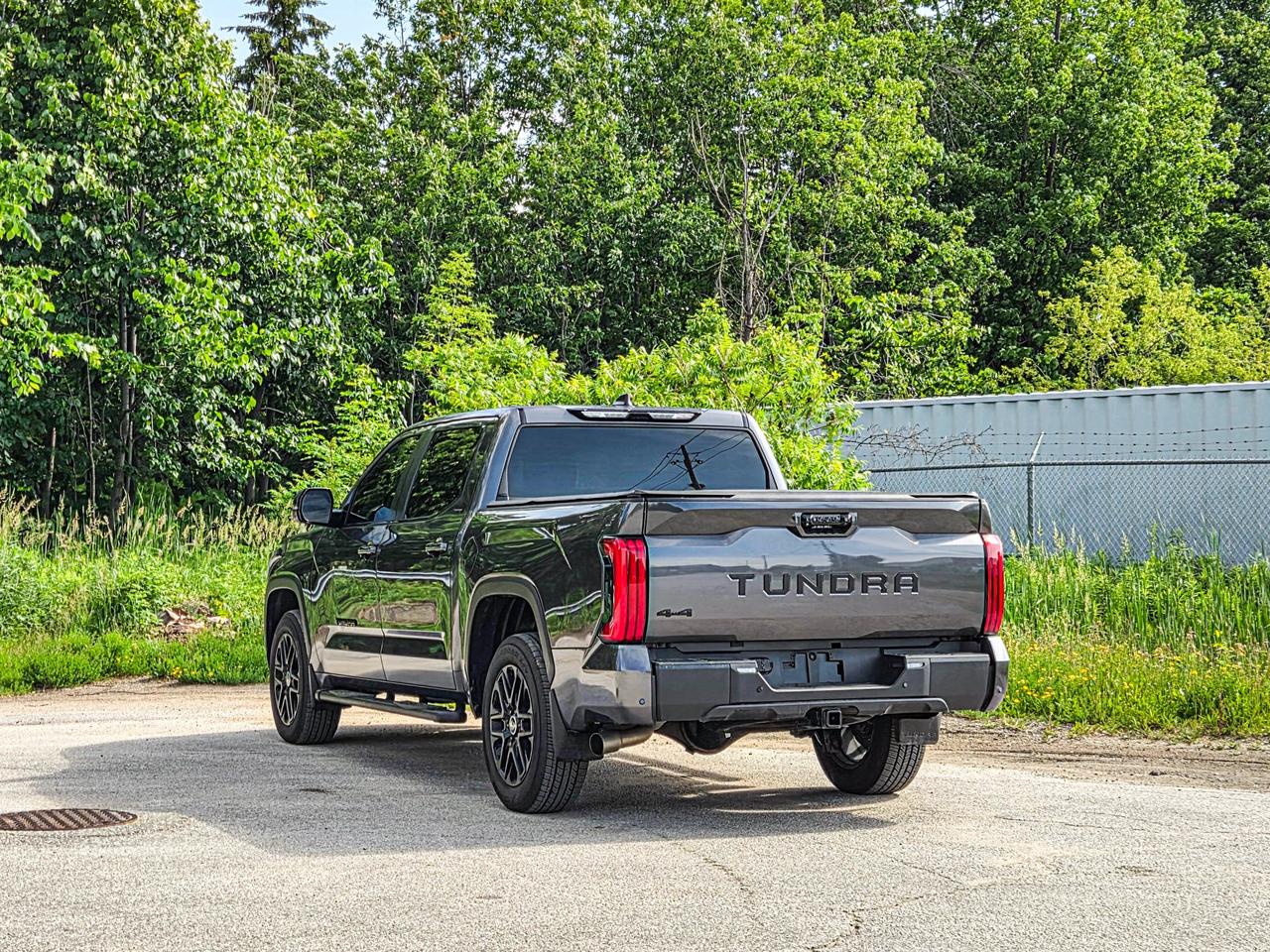 2024 Toyota Tundra LIMITED HYBRID Photo