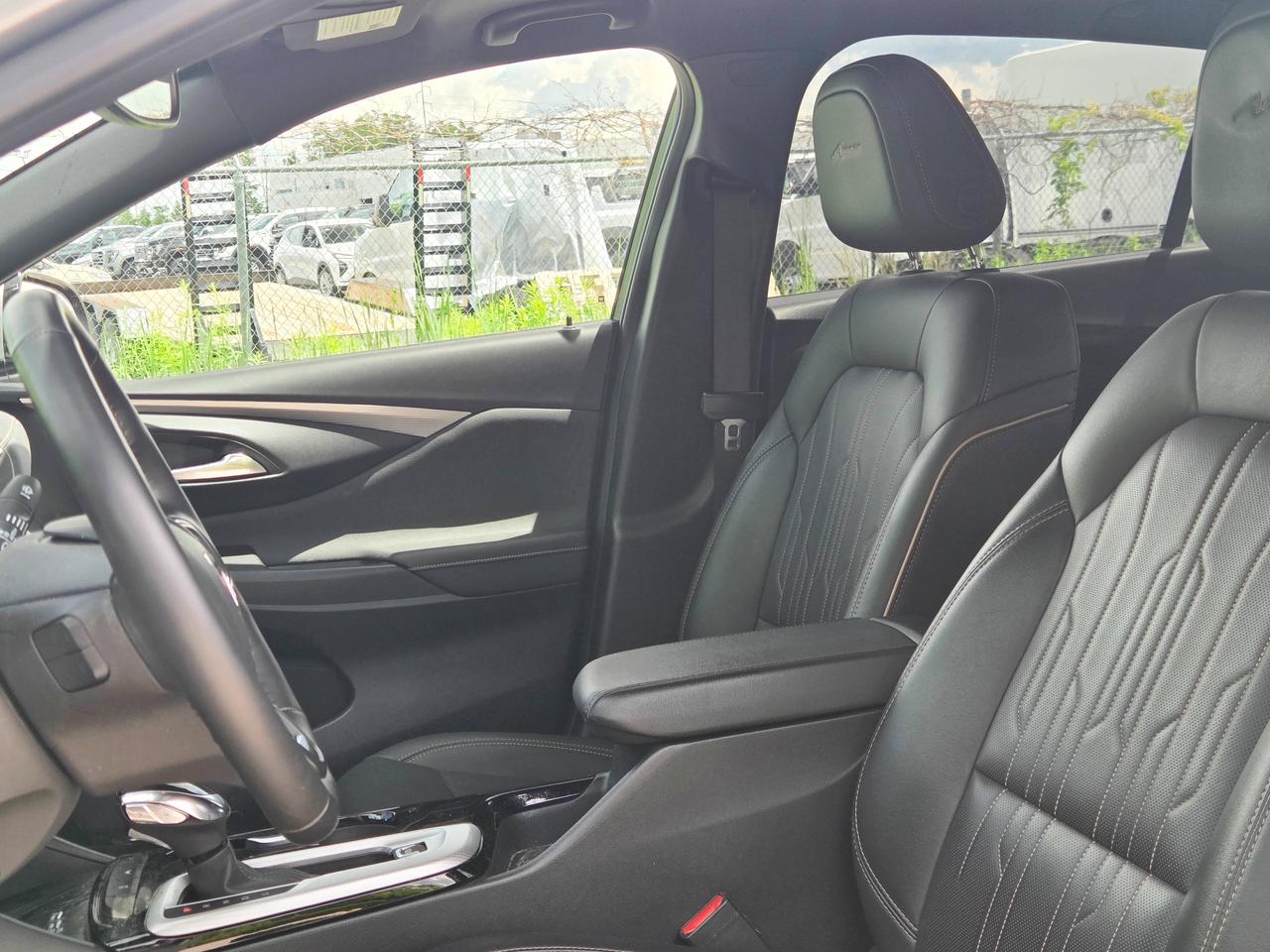 2024 Buick Envista Avenir Photo