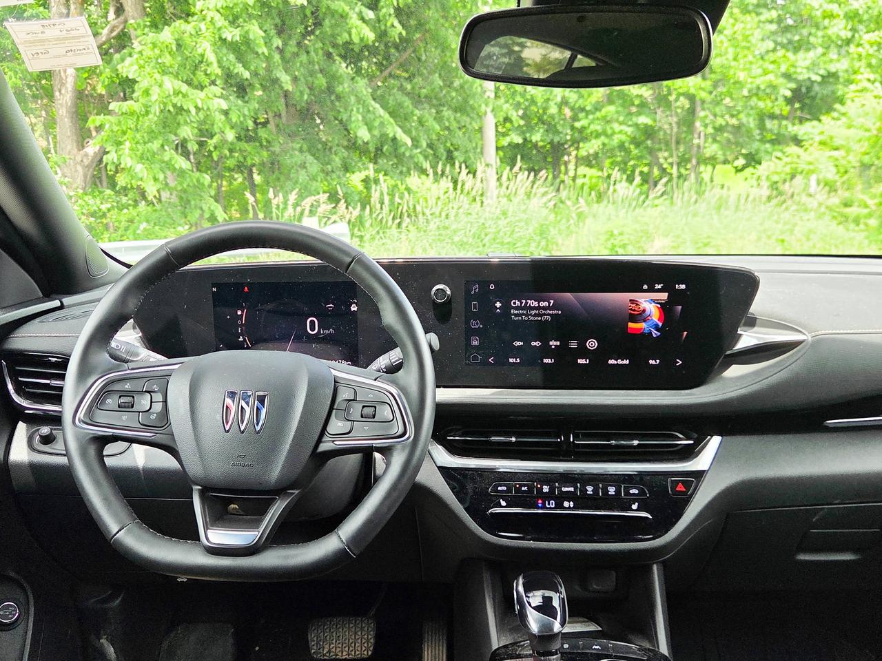 2024 Buick Envista Avenir Photo