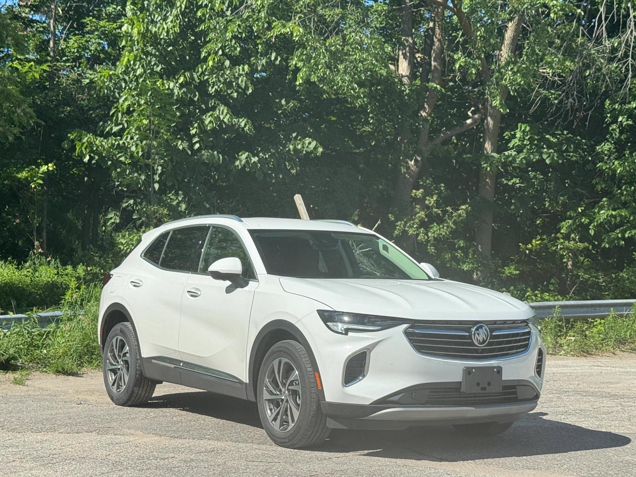 2023 Buick Envision Essence Photo