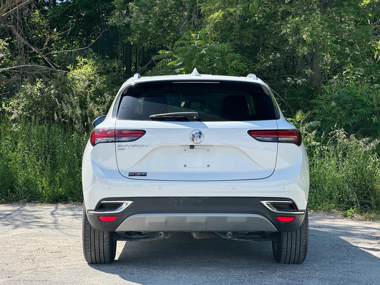 2023 Buick Envision Essence Photo