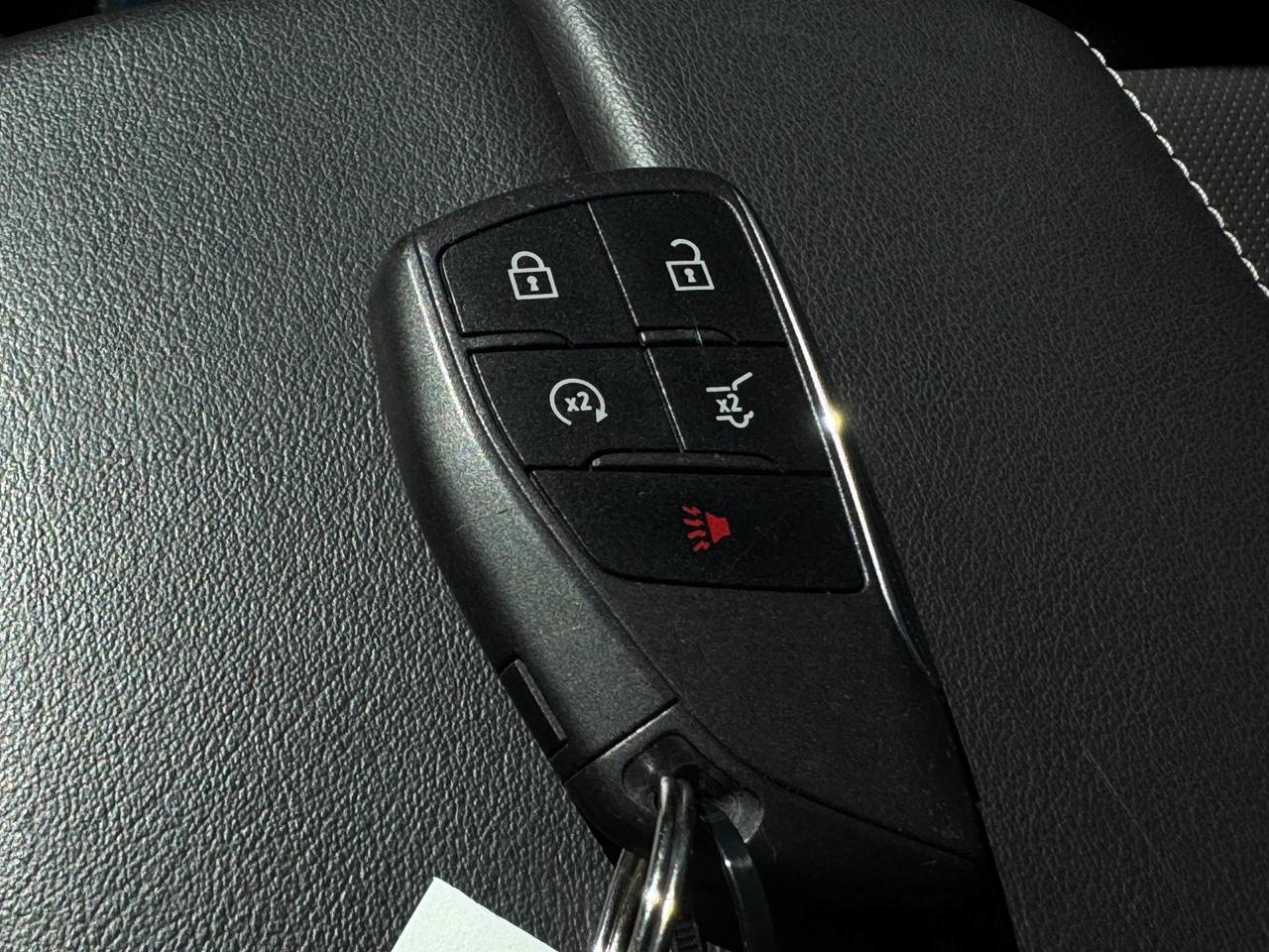 2023 Buick Envision Essence Photo
