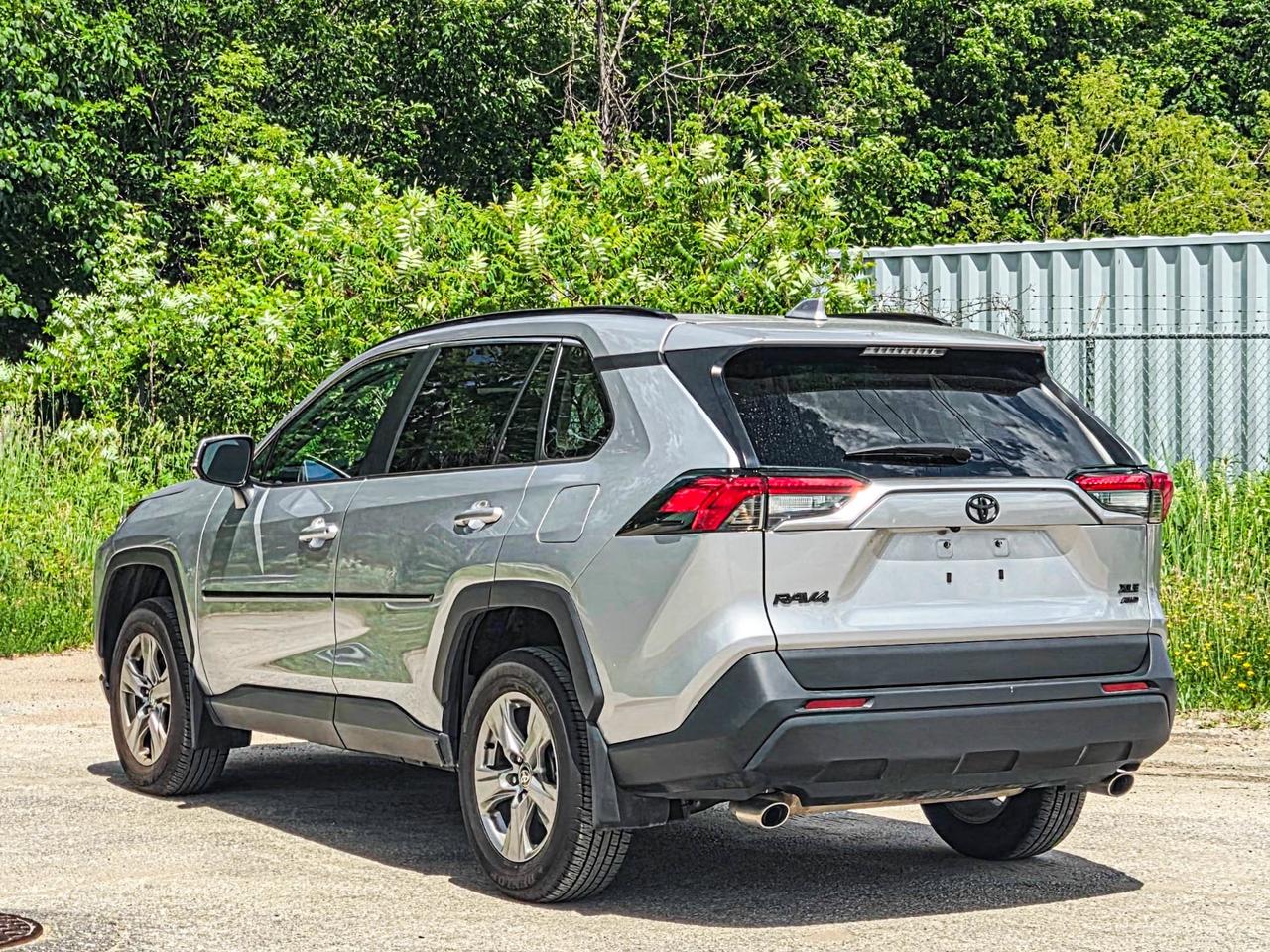 2024 Toyota RAV4 XLE Photo