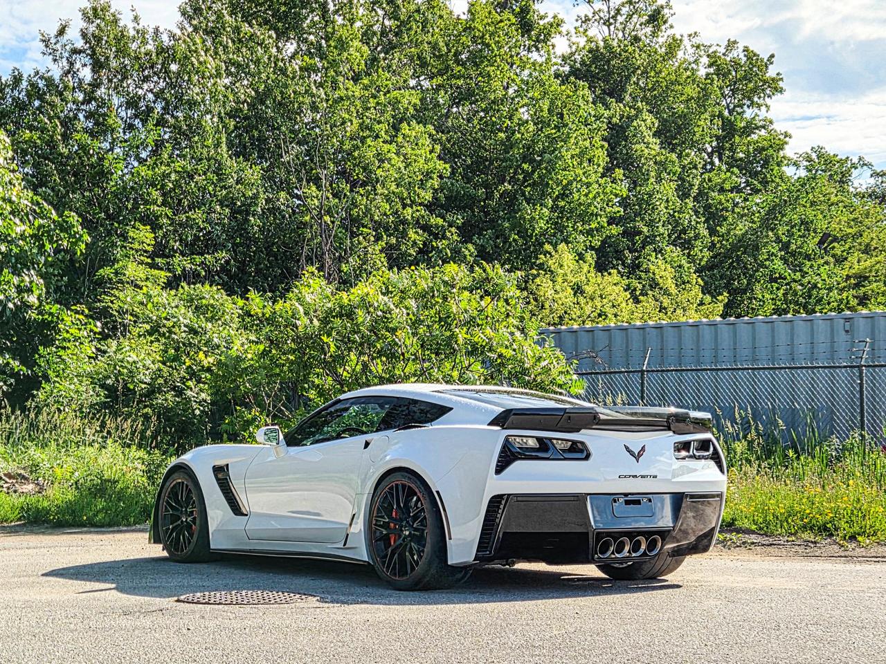 2017 Chevrolet Corvette Z06 2LZ Photo