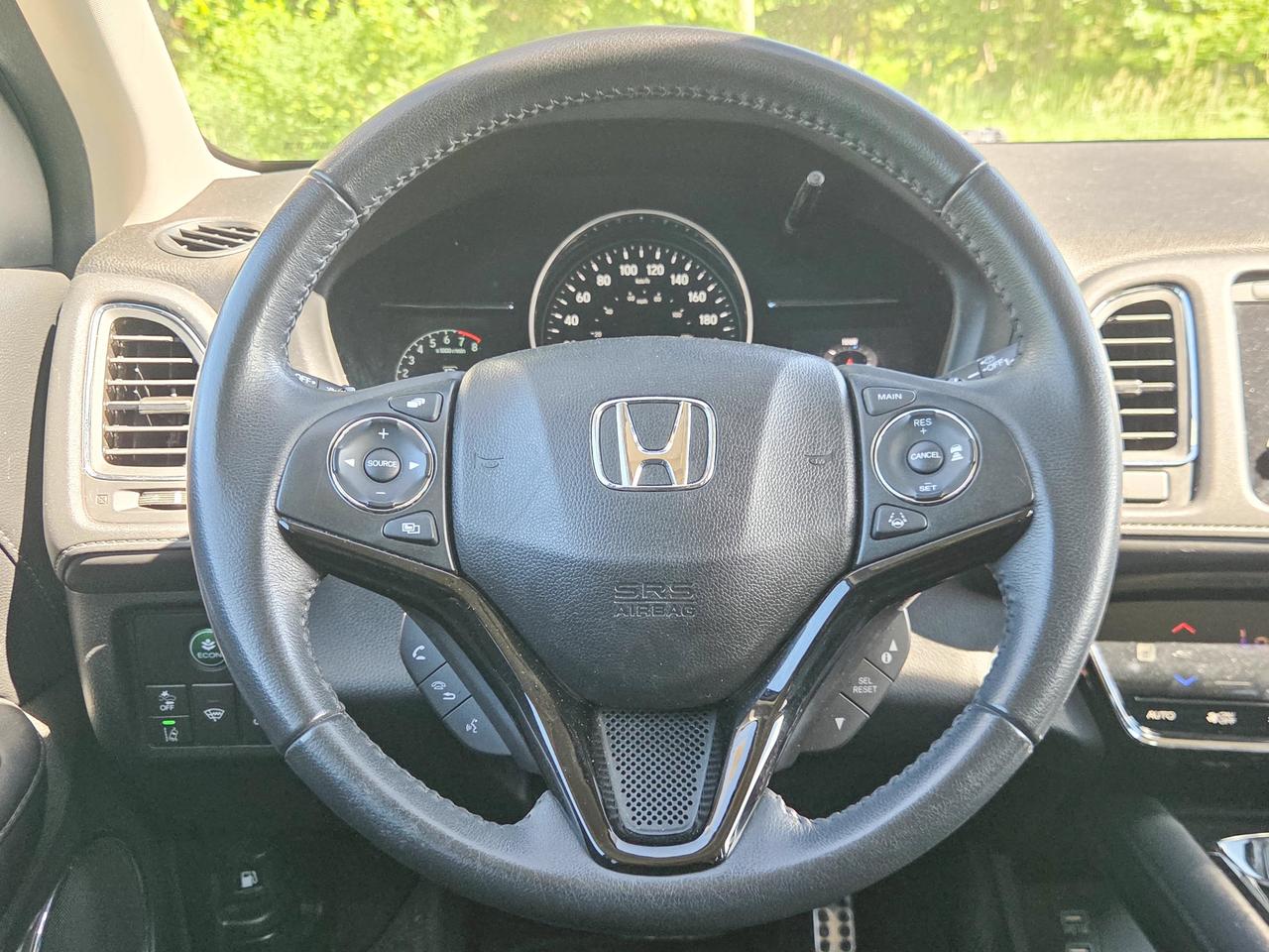 2019 Honda HR-V Touring Photo