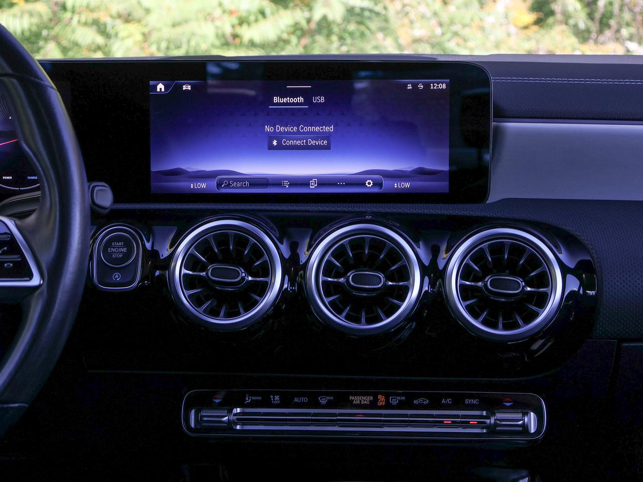 2024 Mercedes-Benz CLA 250 Photo
