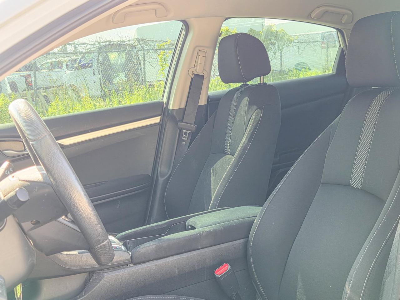 2019 Honda Civic Sedan LX Photo