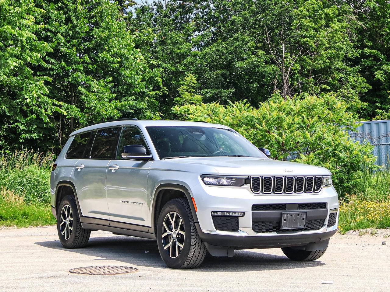 2024 Jeep Grand Cherokee L Limited Photo