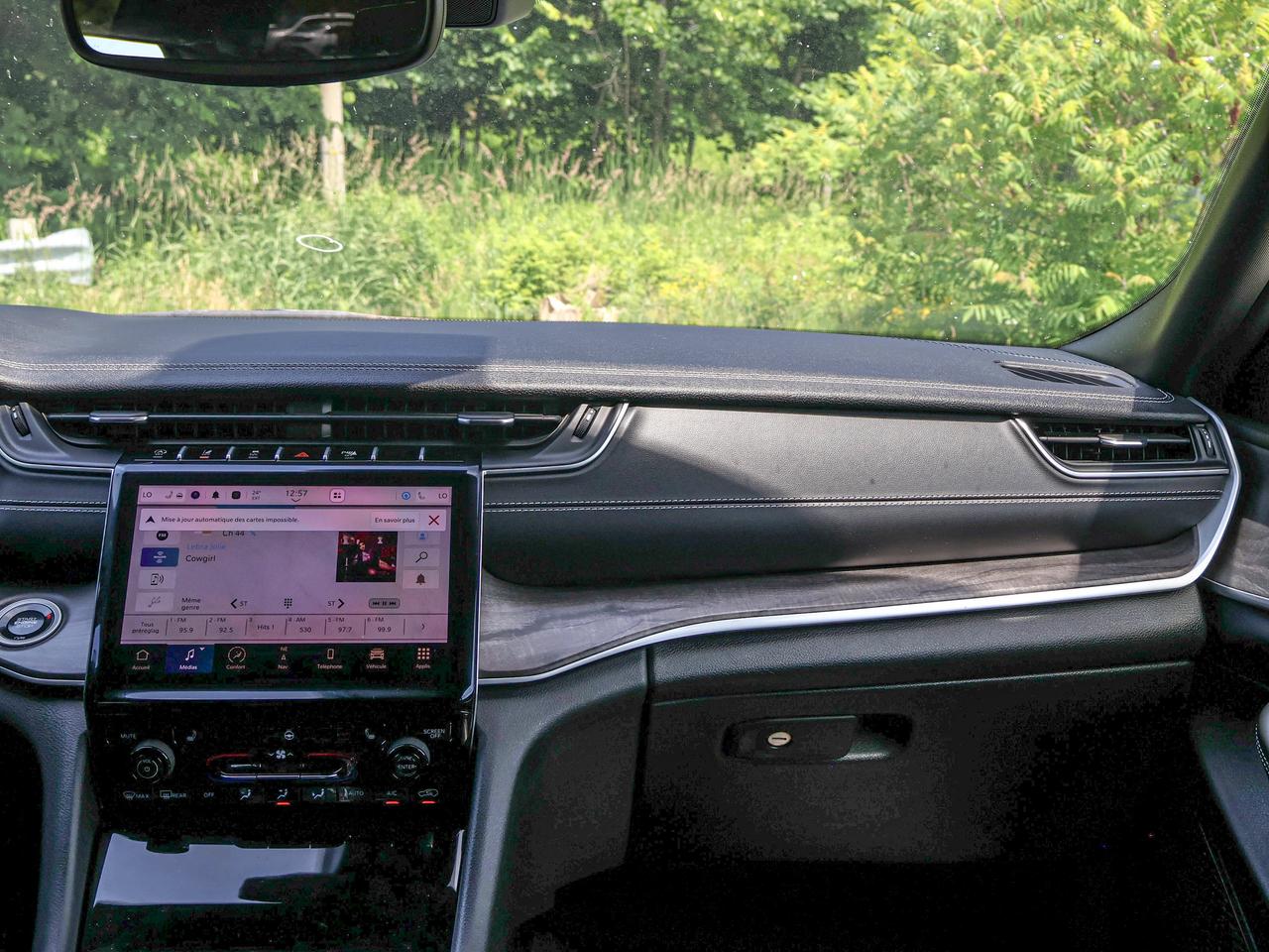 2024 Jeep Grand Cherokee L Limited Photo