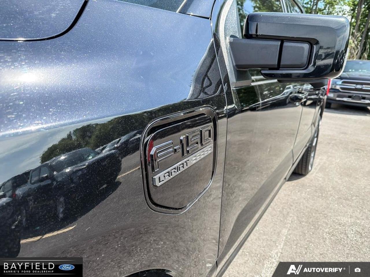 2023 Ford F-150 Lightning  Photo