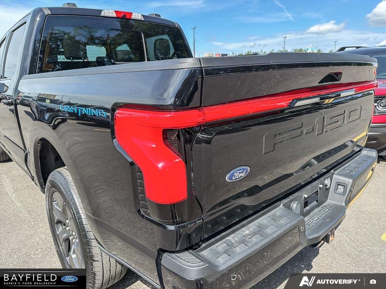 2023 Ford F-150 Lightning  Photo