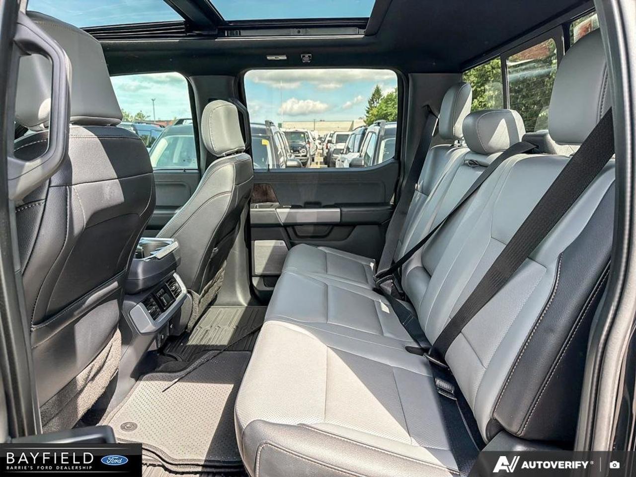 2023 Ford F-150 Lightning  Photo