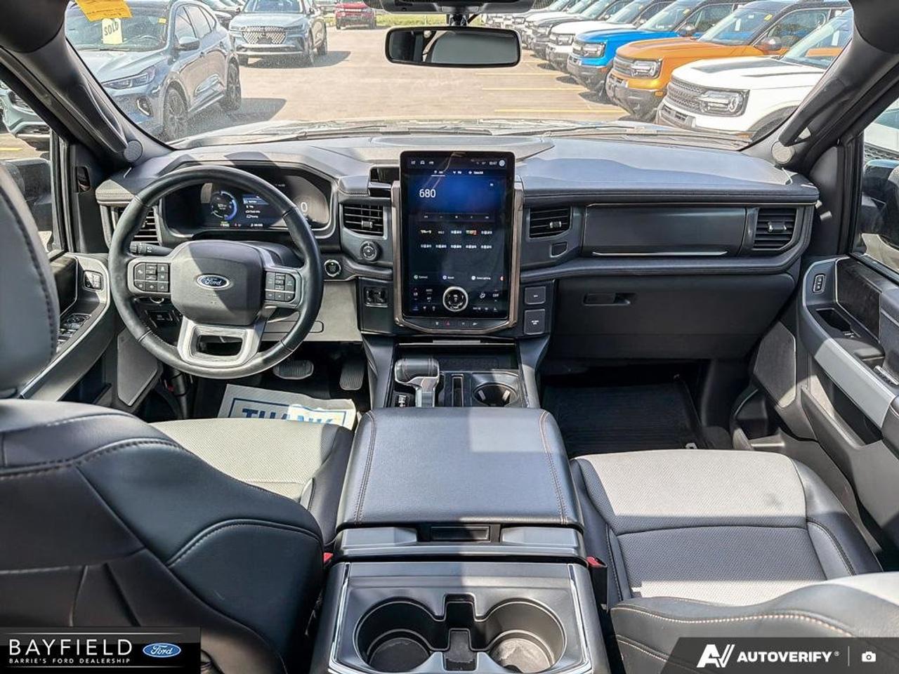 2023 Ford F-150 Lightning  Photo