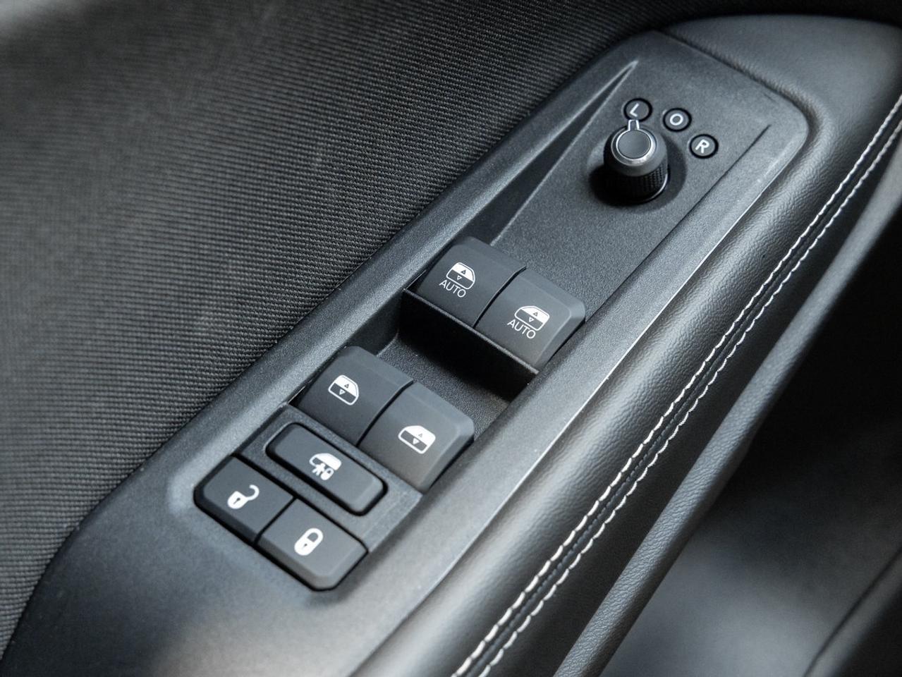 2026 Jeep Cherokee laredo Photo