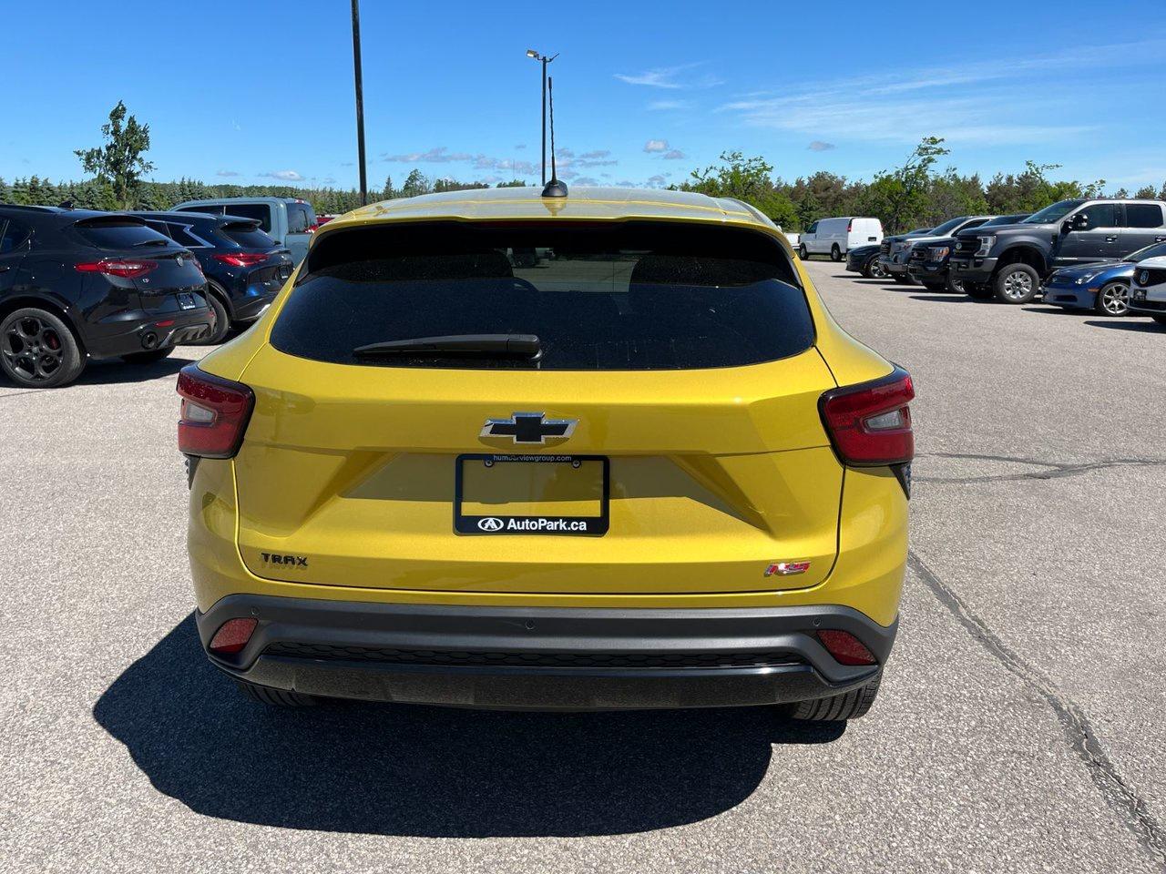2025 Chevrolet Trax FWD 4dr 1RS Photo