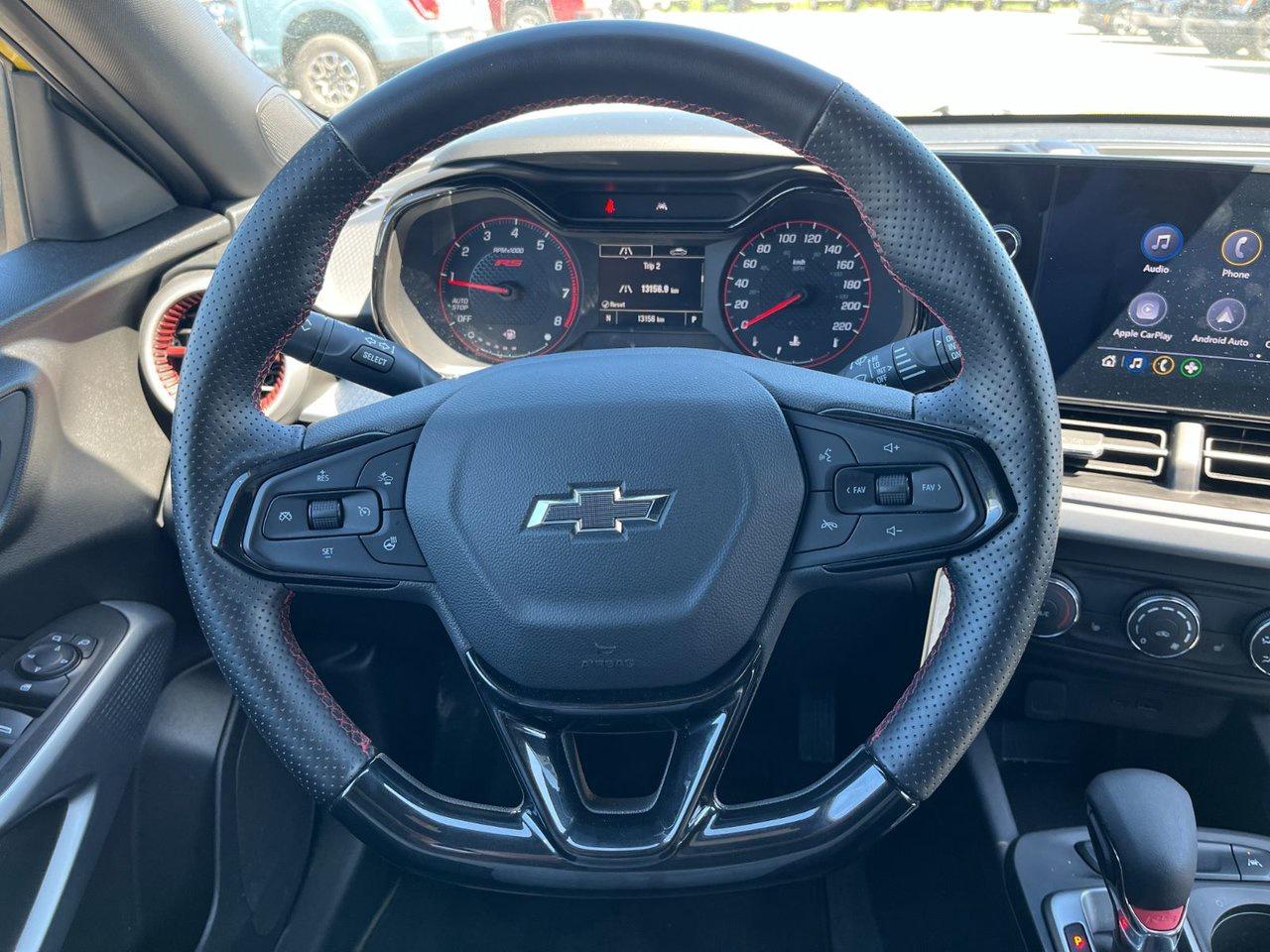 2025 Chevrolet Trax FWD 4dr 1RS Photo