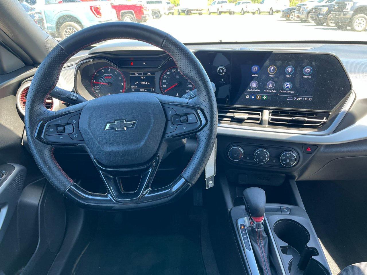 2025 Chevrolet Trax FWD 4dr 1RS Photo