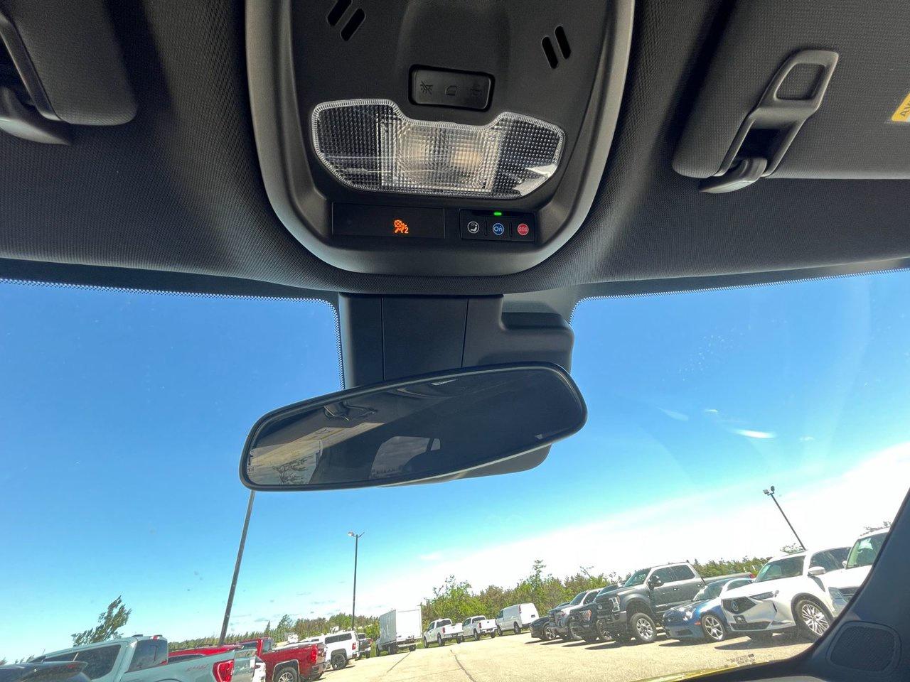 2025 Chevrolet Trax FWD 4dr 1RS Photo