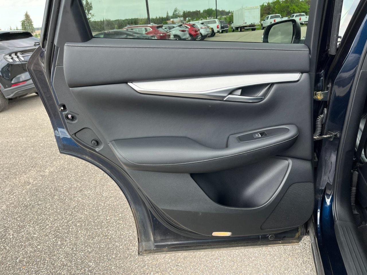 2021 Infiniti QX50 LUXE AWD Photo