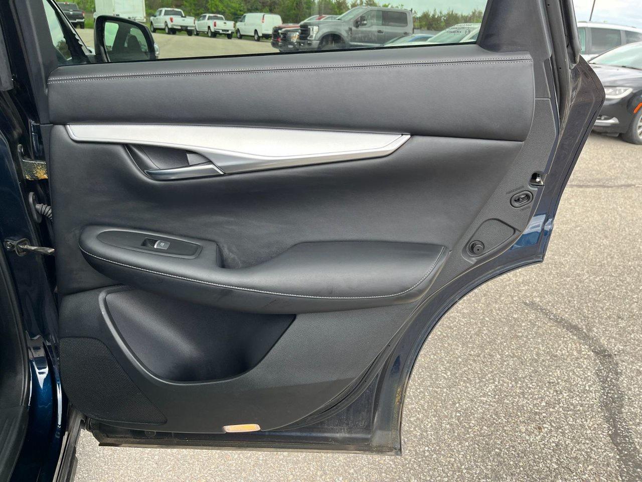 2021 Infiniti QX50 LUXE AWD Photo