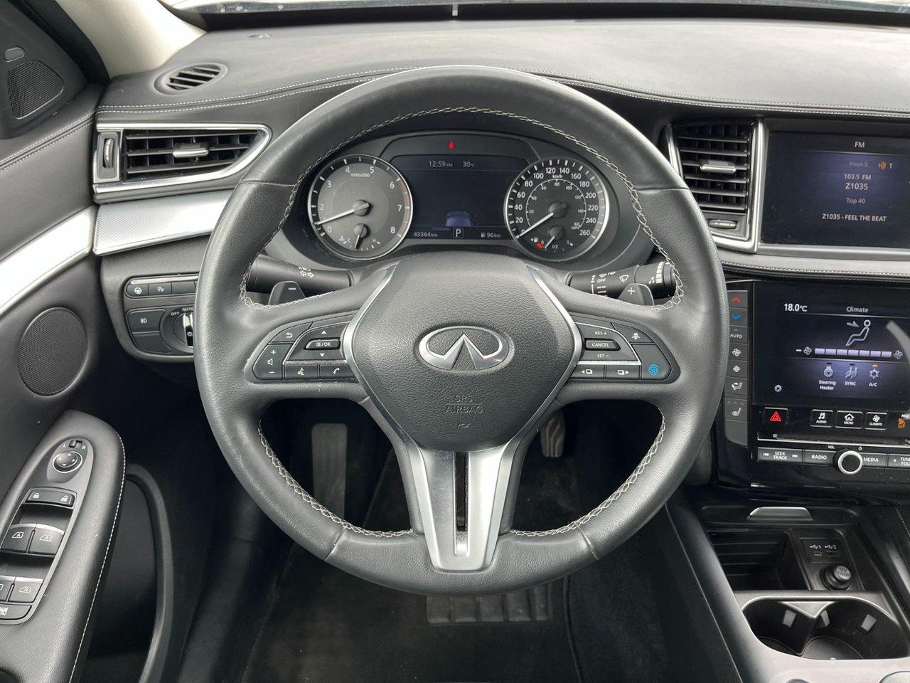 2021 Infiniti QX50 LUXE AWD Photo
