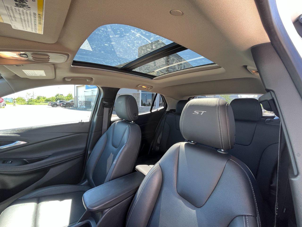 2024 Buick Encore GX AWD 4dr Sport Touring Photo