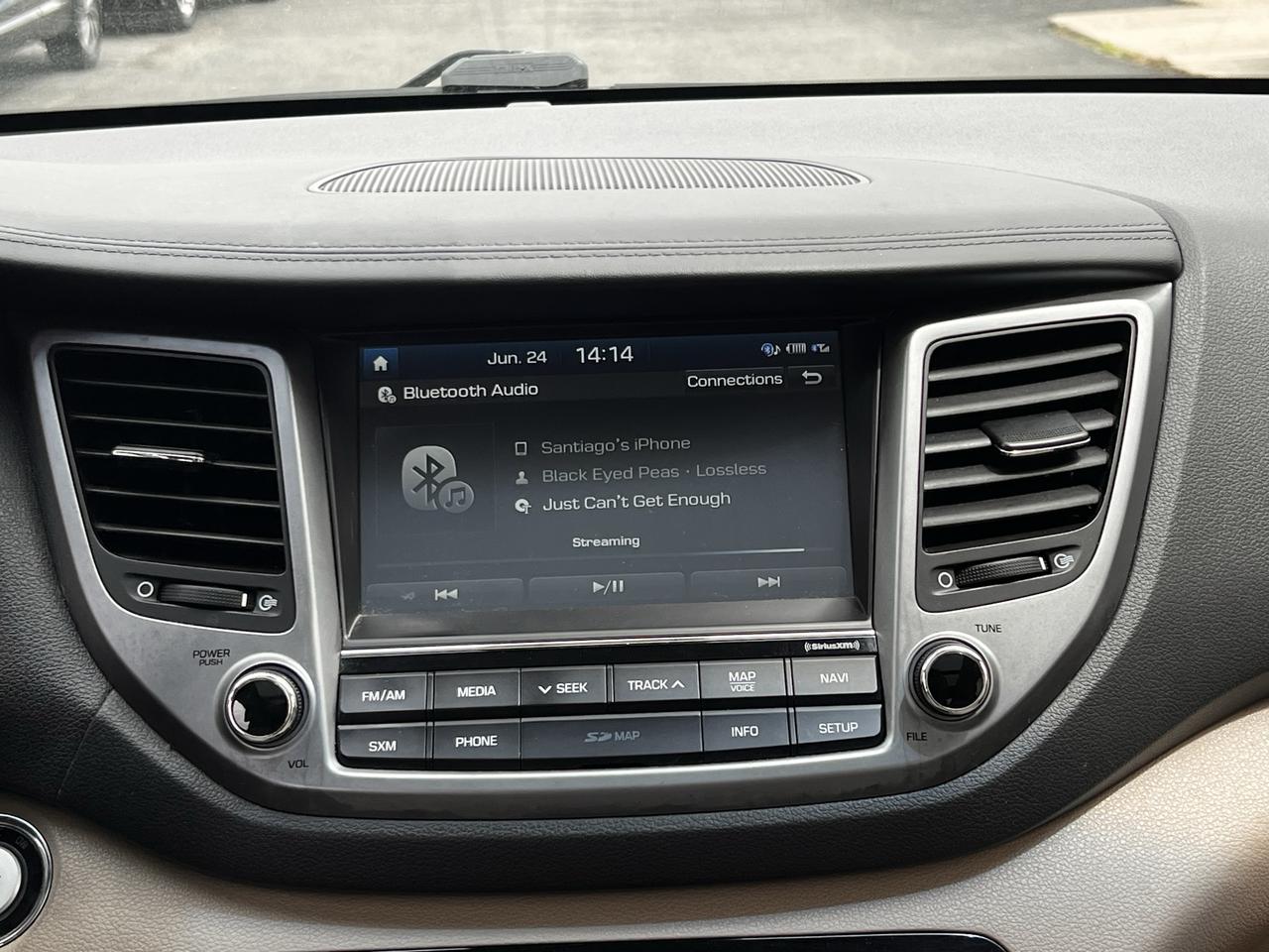 2016 Hyundai Tucson AWD 4DR 1.6L ULTIMATE Photo