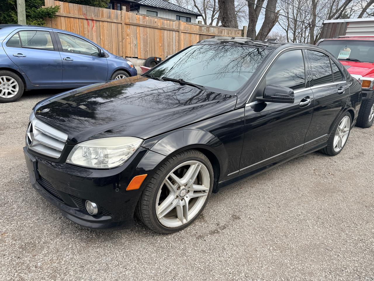 2010 Mercedes-Benz C-Class C 350 Photo2