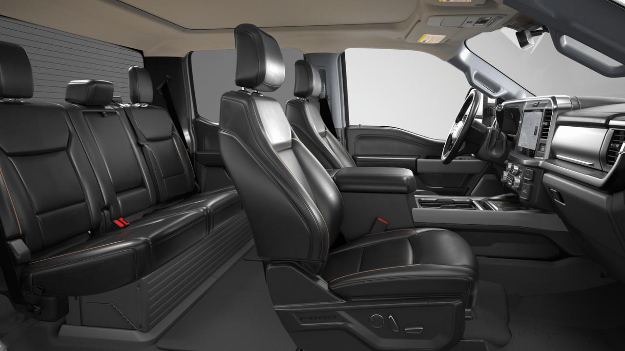 2026 Ford SuperDuty F-250® Lariat® Photo