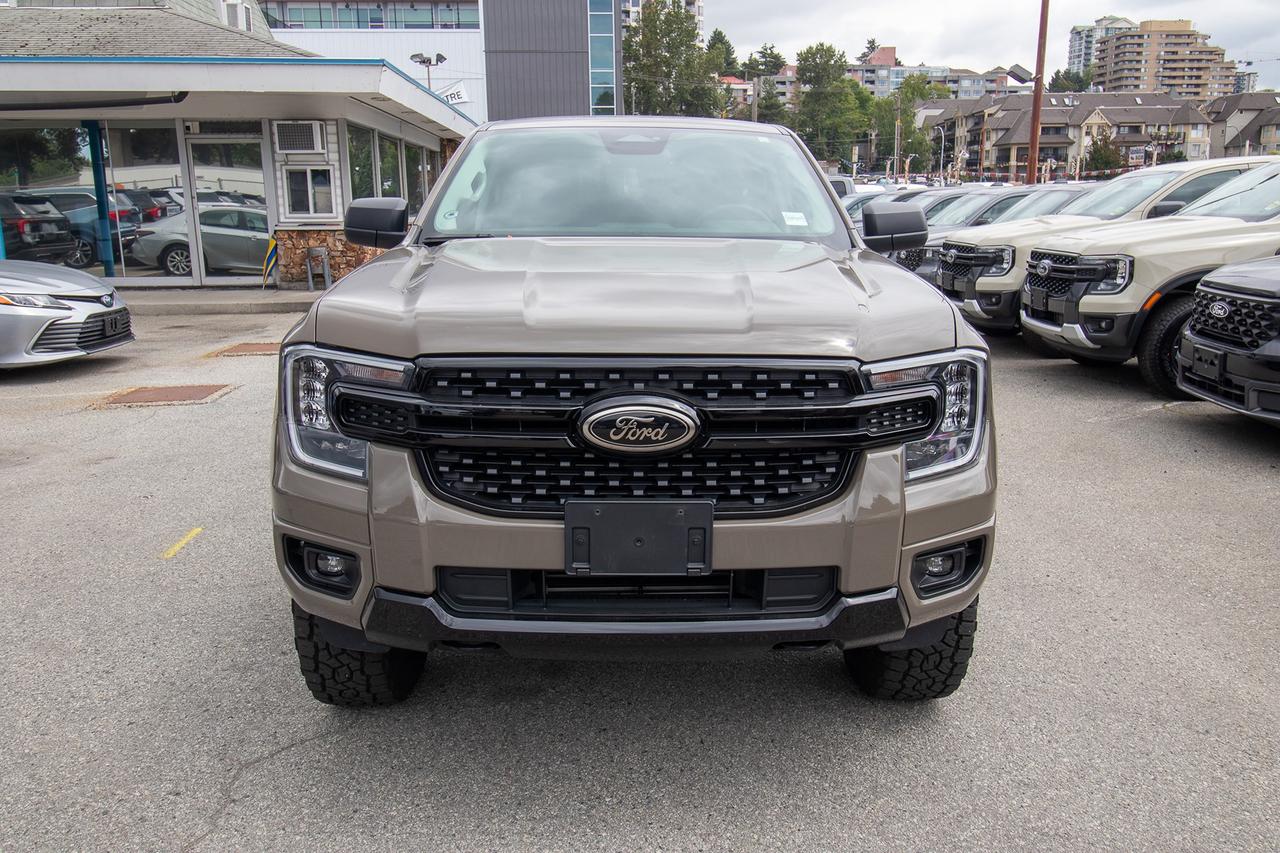 2025 Ford Ranger XLT 4WD SuperCrew 5' Box Photo2