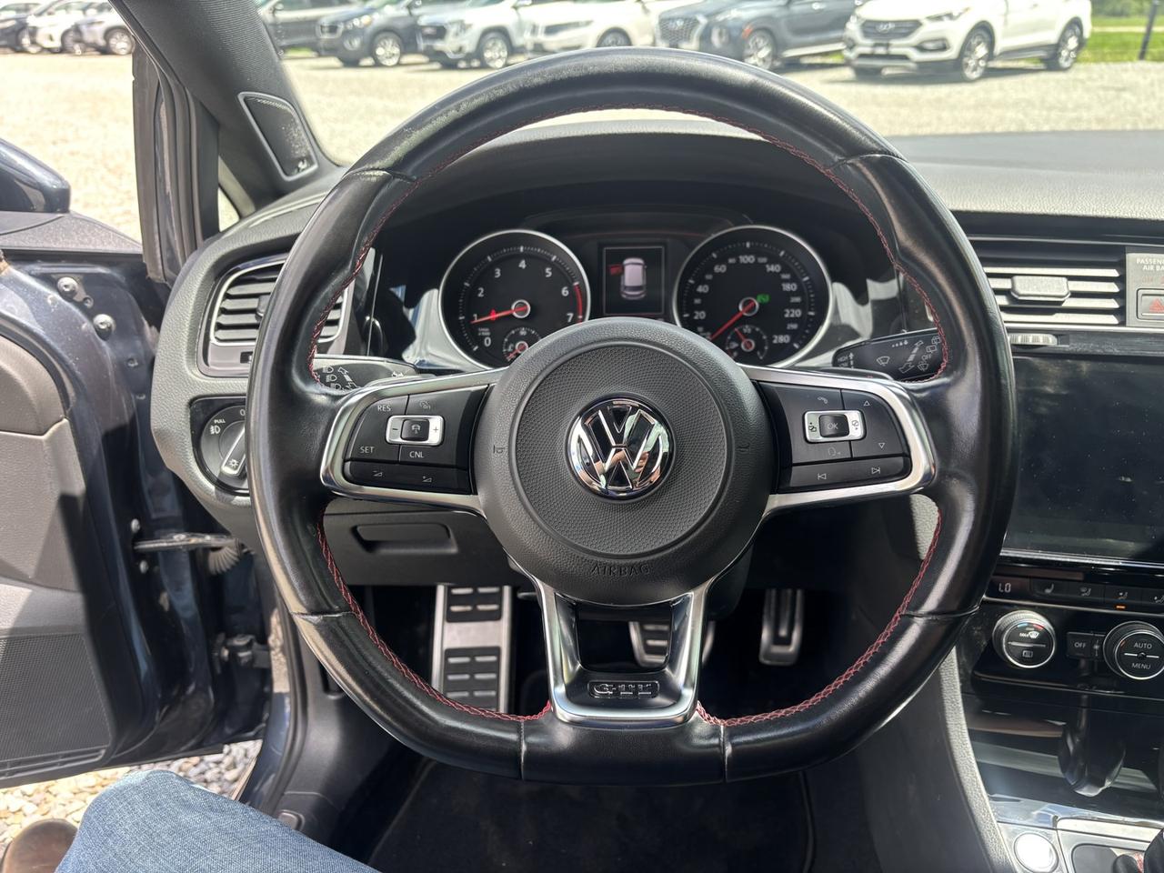 2018 Volkswagen Golf GTI Autobahn Photo