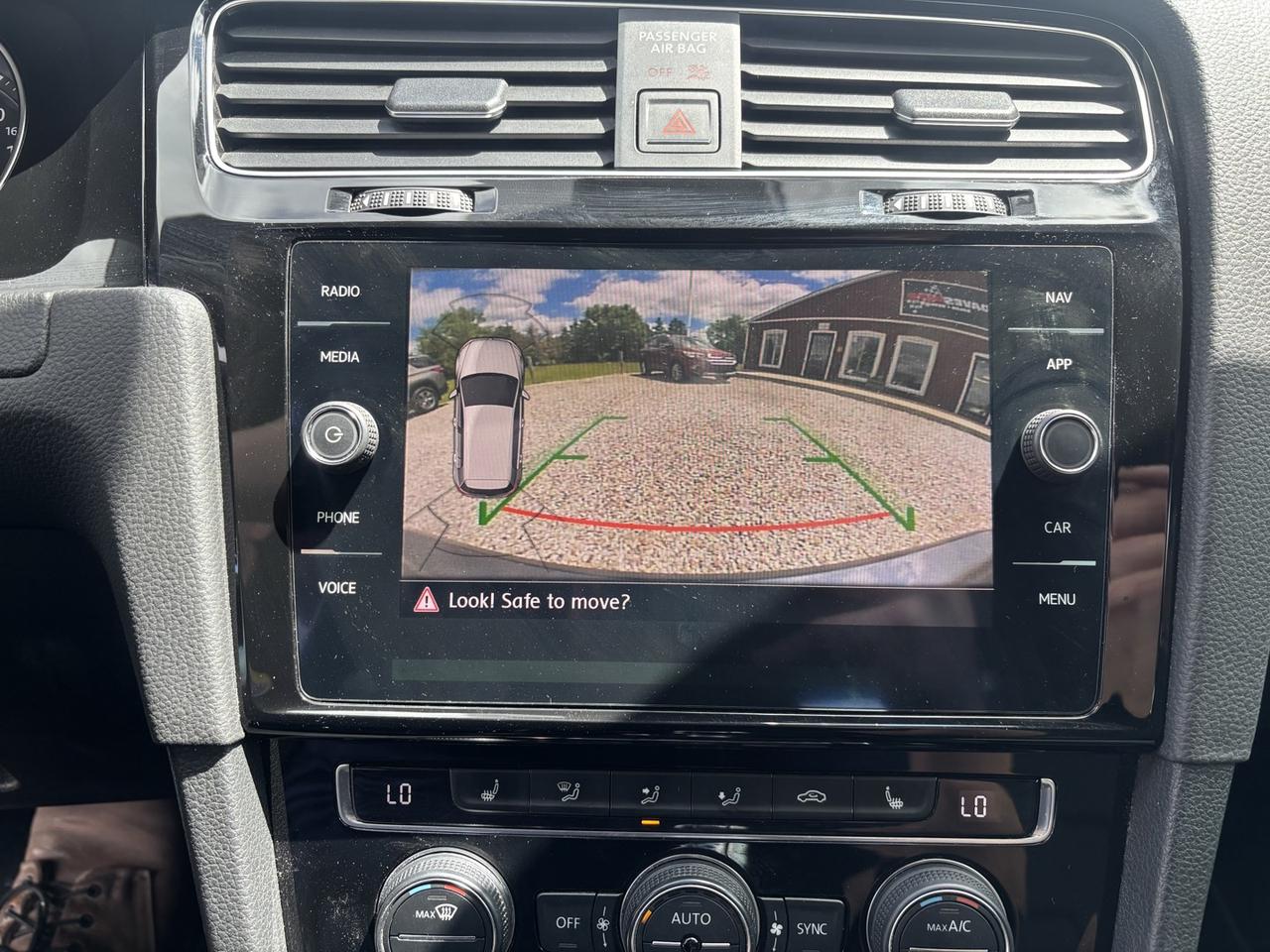 2018 Volkswagen Golf GTI Autobahn Photo