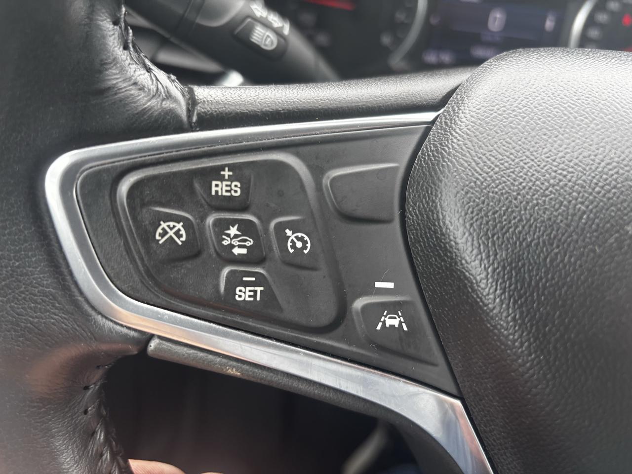 2022 Chevrolet Equinox LT, All Wheel Drive, P. Seat, P. Tailgate, Photo