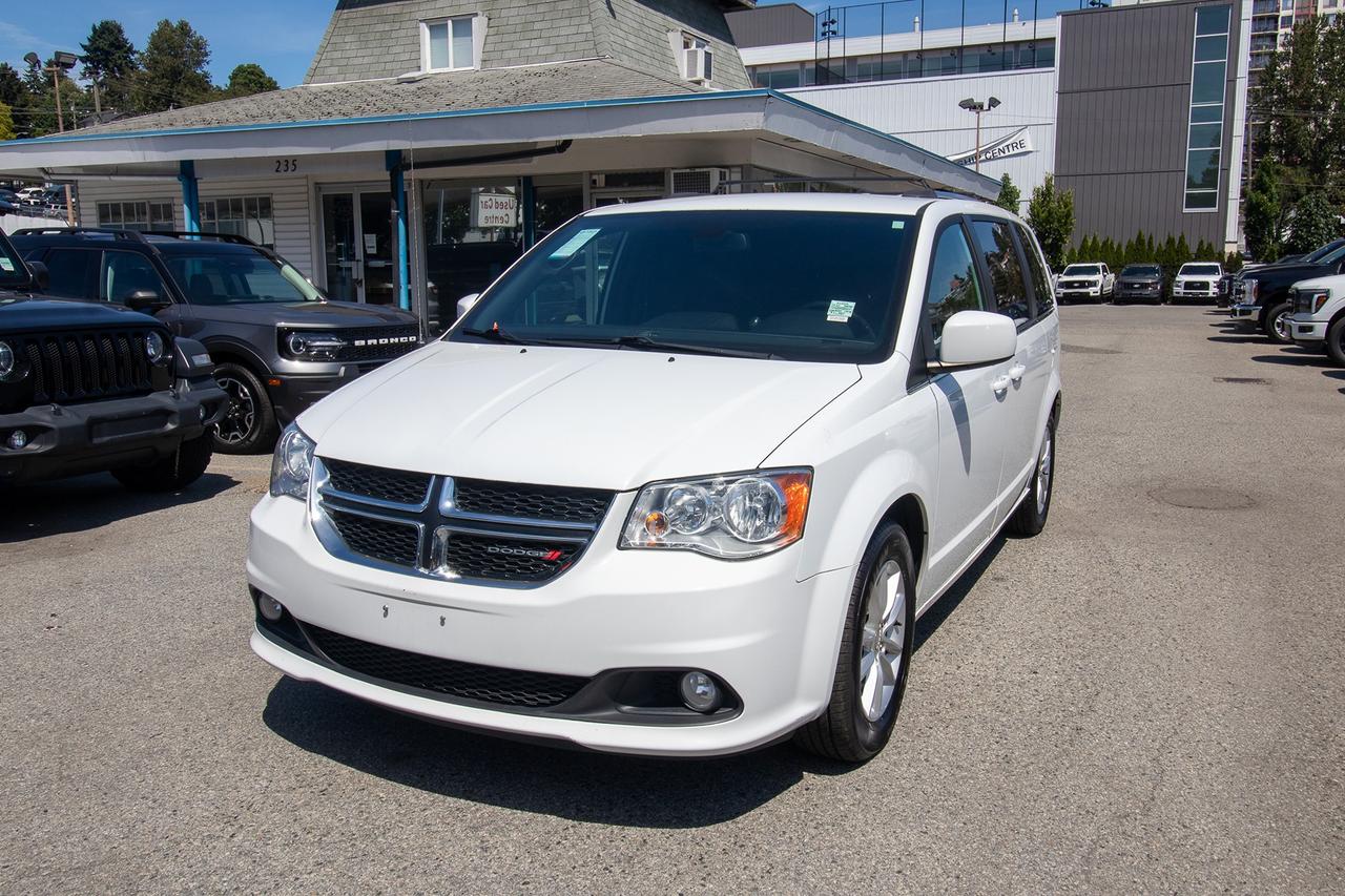 2020 Dodge Grand Caravan SXT Photo0