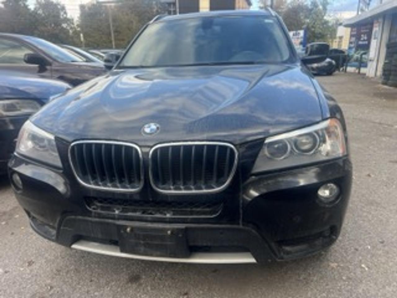 2013 BMW X3 28i Photo4