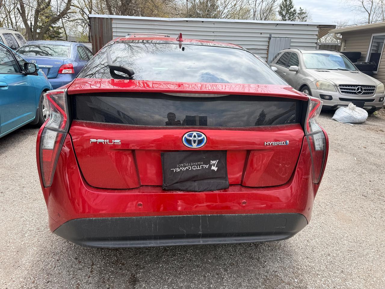 2018 Toyota Prius Touring Photo