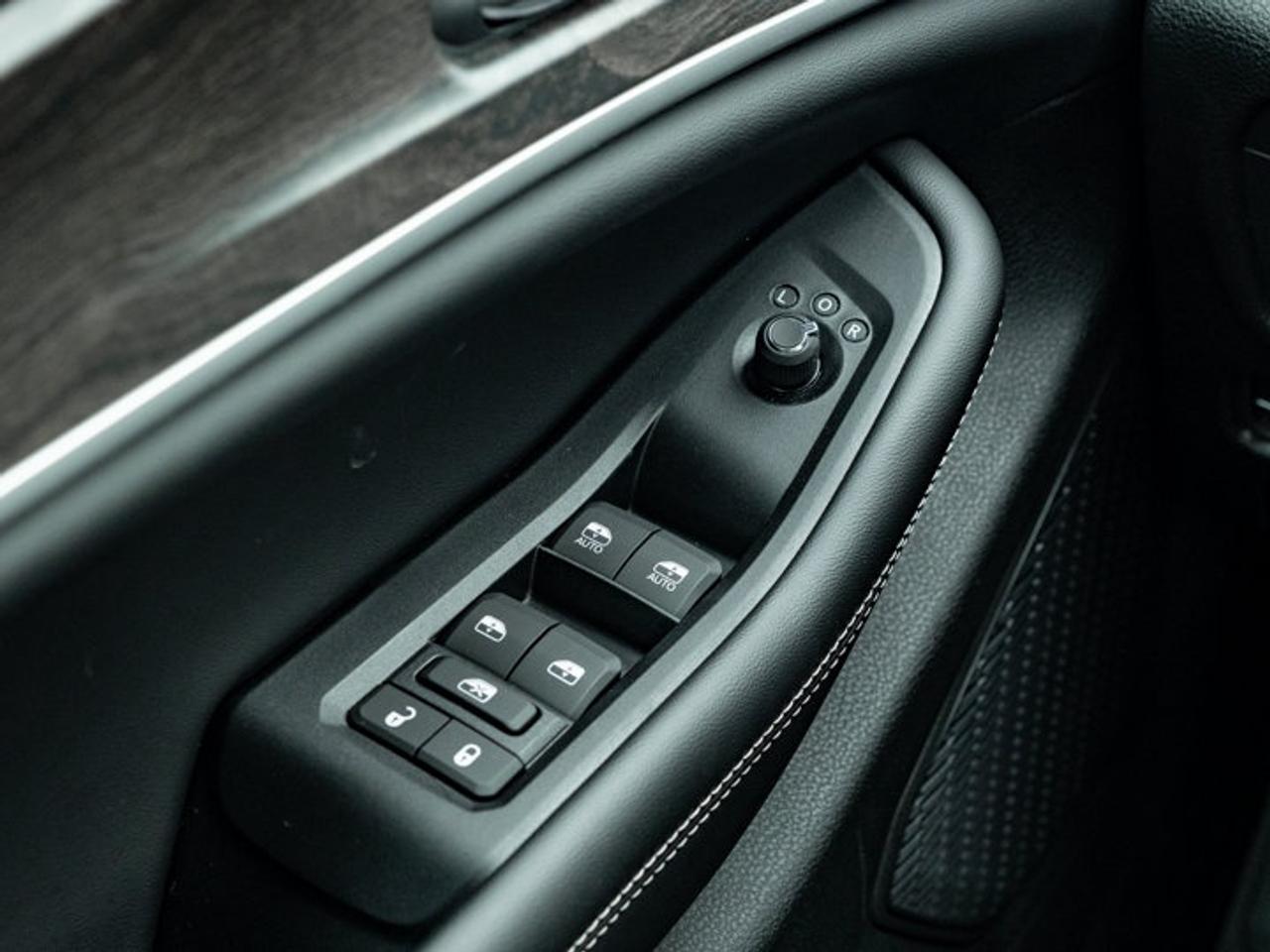 2026 Jeep Grand Cherokee L ALTITUDE Photo