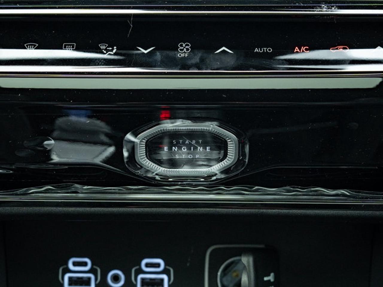 2026 Jeep Grand Cherokee L ALTITUDE Photo