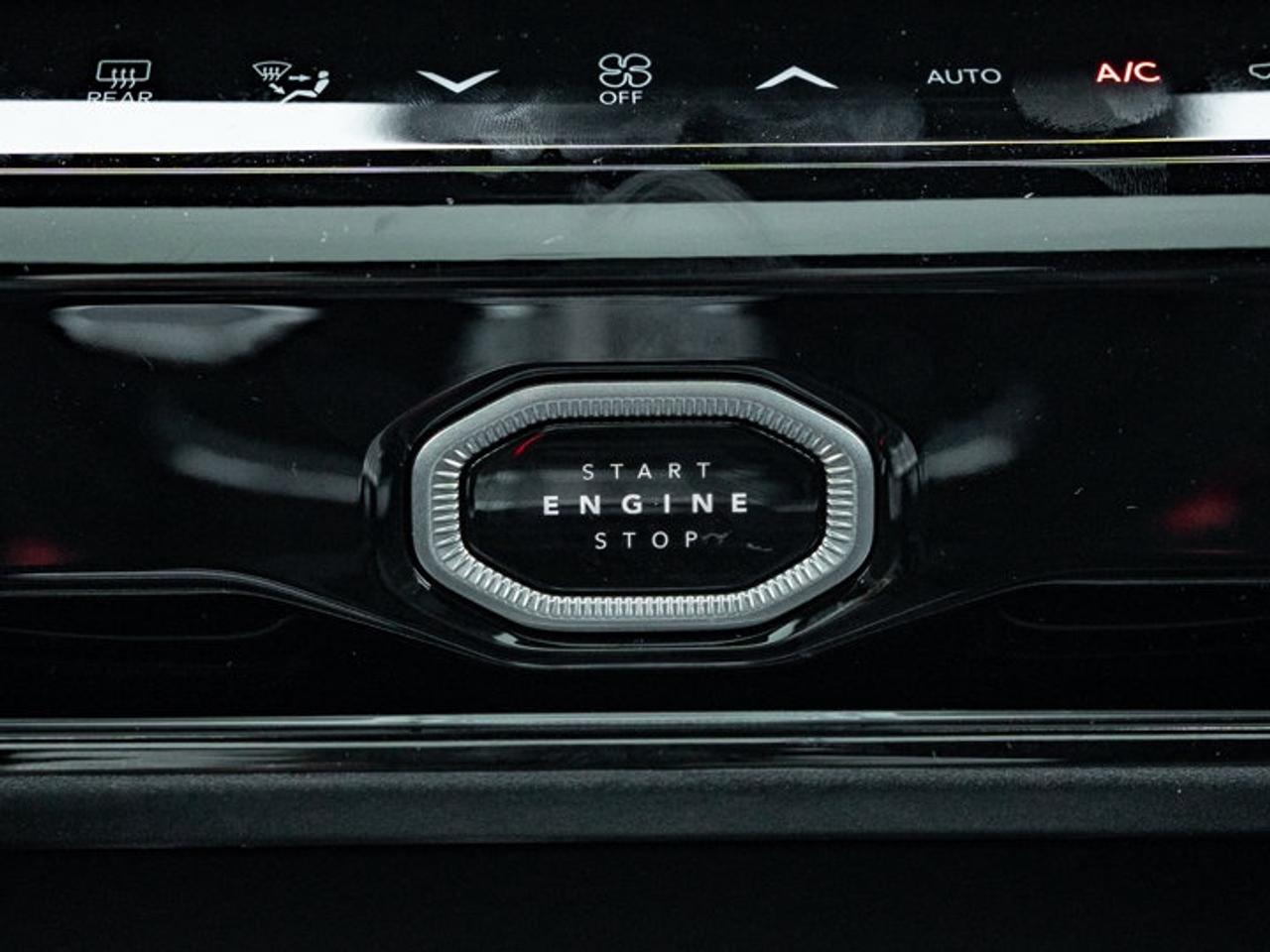 2026 Jeep Grand Cherokee L ALTITUDE Photo