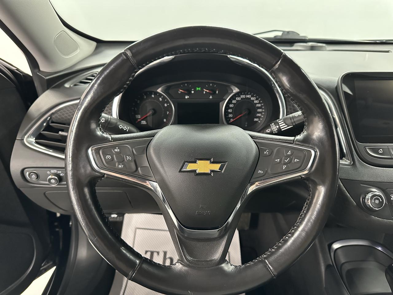 2018 Chevrolet Malibu LT w/1LT | LOW KMS | REMOTE START | TURBO Photo