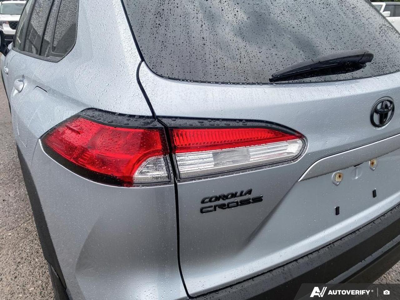 2023 Toyota Corolla Cross Hybrid SE HYBRID | FUEL EFFICIENT | AWD Photo