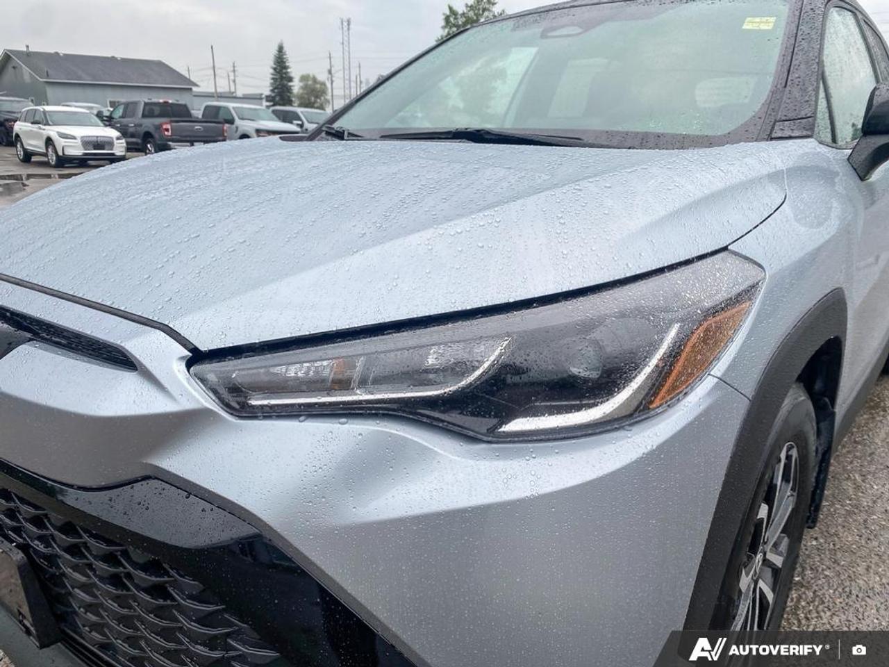 2023 Toyota Corolla Cross Hybrid SE HYBRID | FUEL EFFICIENT | AWD Photo