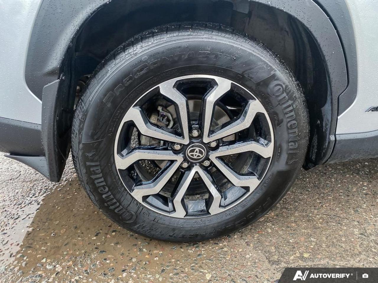 2023 Toyota Corolla Cross Hybrid SE HYBRID | FUEL EFFICIENT | AWD Photo
