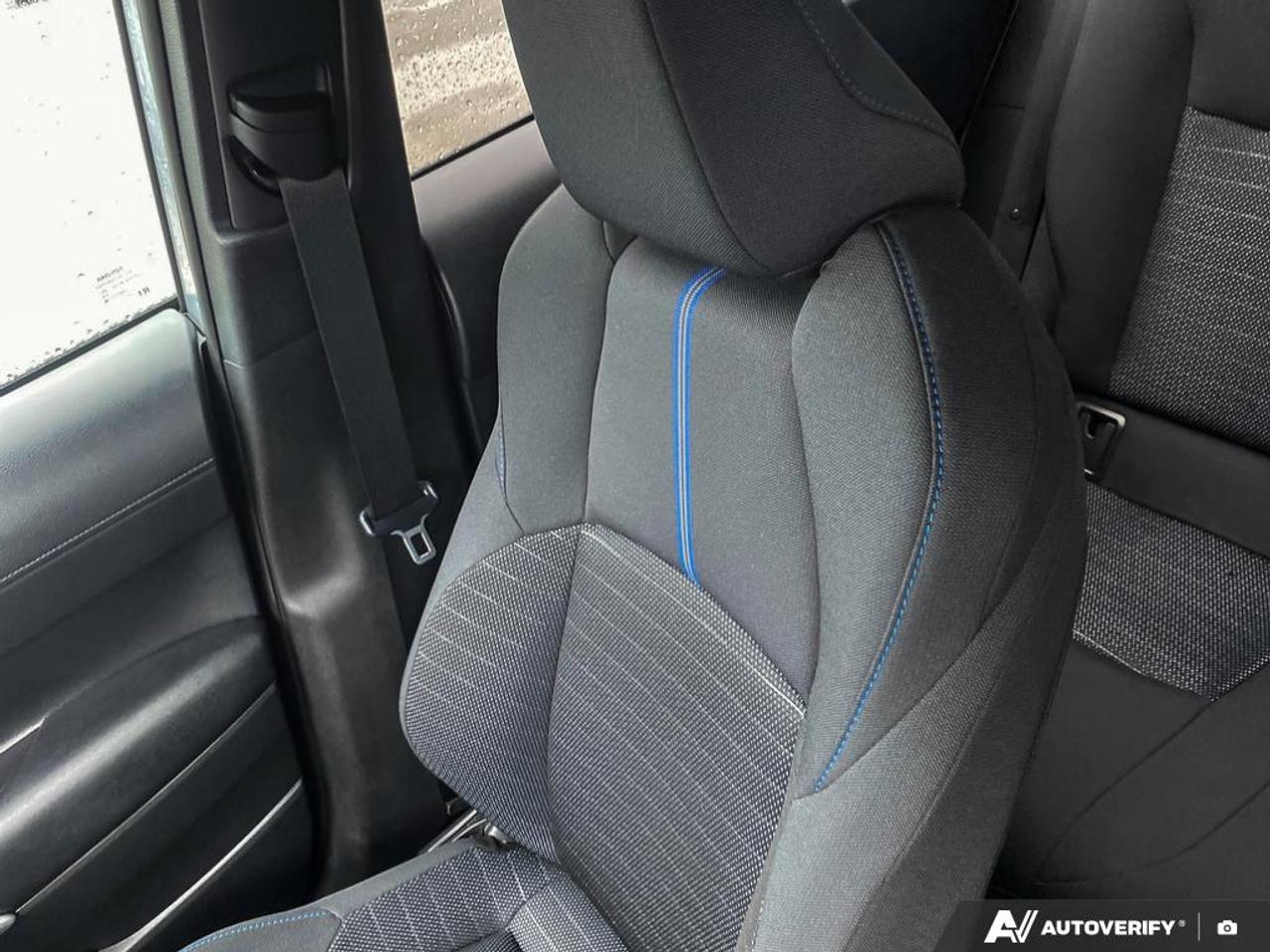 2023 Toyota Corolla Cross Hybrid SE HYBRID | FUEL EFFICIENT | AWD Photo