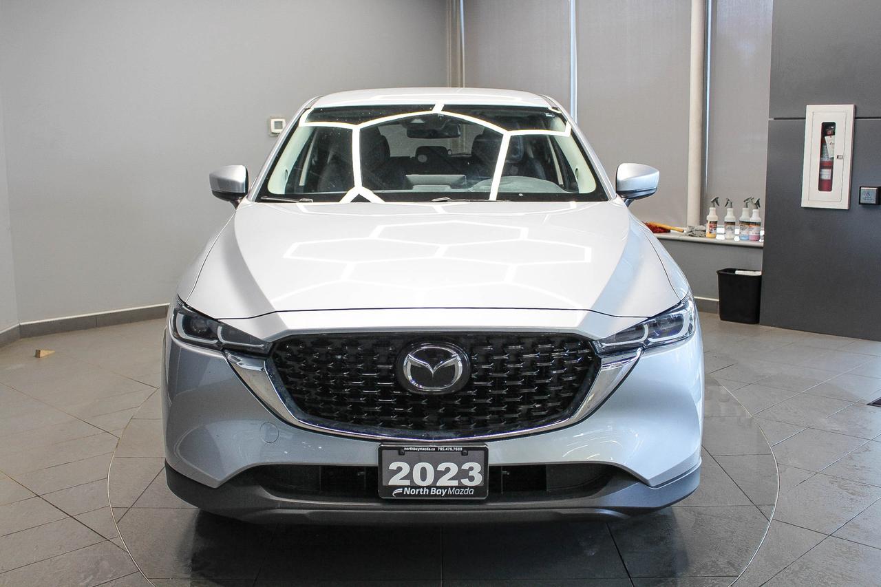 2023 Mazda CX-5 GS HEATED SEATS/STEERING WHEEL - RADAR CRUISE - CLEAN CARFAX! Photo2