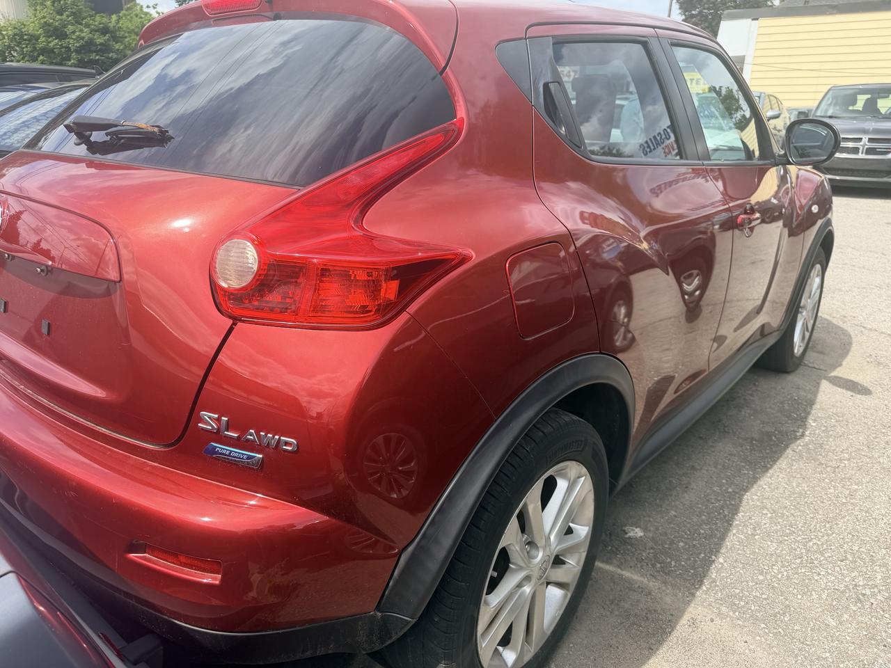 2013 Nissan Juke SL Photo
