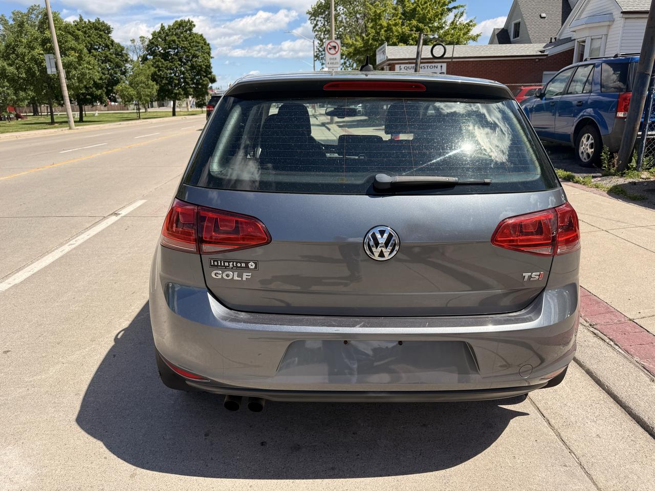 2015 Volkswagen Golf TRENDLINE Photo